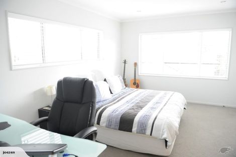 Photo of property in 11 Fountain Avenue, Karaka, Papakura, 2113