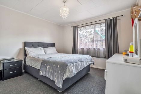 Photo of property in 22 Pohutukawa Drive, Pukete, Hamilton, 3200