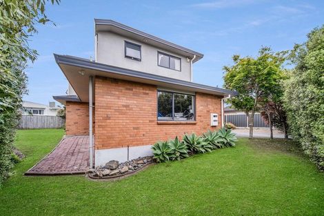 Photo of property in 21a Edmund Hillary Avenue, Papakura, 2110