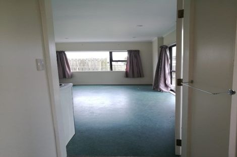 Photo of property in 13a Margaret Road, Raumati Beach, Paraparaumu, 5032