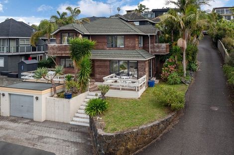 Photo of property in 1/21 Commodore Parry Road, Castor Bay, Auckland, 0620