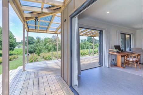 Photo of property in 85 Papaitonga Lake Road, Ohau, 5570