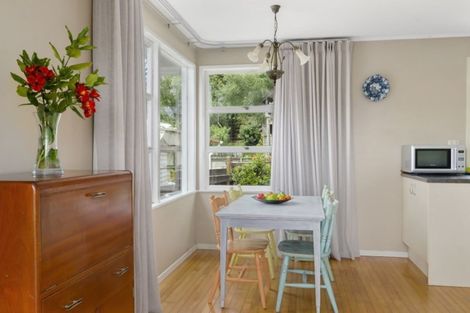 Photo of property in 4 Infidel Place, Torbay, Auckland, 0630