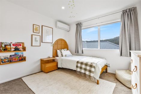 Photo of property in 12 Len Ireland Drive, Kumeu, 0810