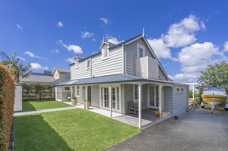 Photo of property in 100 Old Mill Road, Westmere, Auckland, 1022