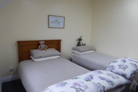 Photo of property in 62 The Parade, Island Bay, Wellington, 6023