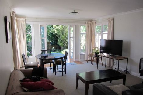 Photo of property in 45 Queen Street, Mount Victoria, Wellington, 6011