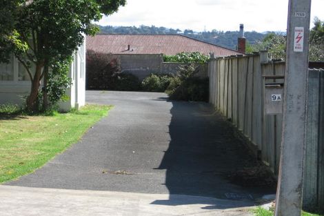 Photo of property in 9 Cleve Road, Green Bay, Auckland, 0604