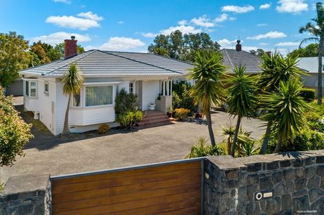 Photo of property in 399 Lake Road, Takapuna, Auckland, 0622