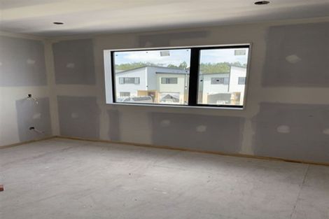 Photo of property in 25 Coast Garden Drive, Hobsonville, Auckland, 0616