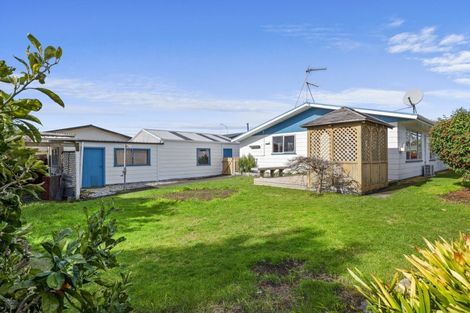Photo of property in 175 Parklands Avenue, Bell Block, New Plymouth, 4312