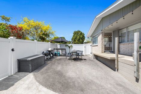 Photo of property in 1/6a Abercrombie Street, Howick, Auckland, 2014