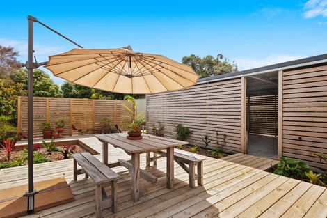 Photo of property in 44 Hillview Road, Waihi Beach, 3611