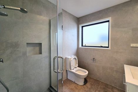 Photo of property in 7b Gulf Crest, Bucklands Beach, Auckland, 2012