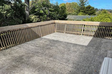 Photo of property in 78 Sycamore Drive, Sunnynook, Auckland, 0620