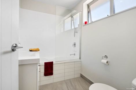 Photo of property in 167b Blockhouse Bay Road, Avondale, Auckland, 0600