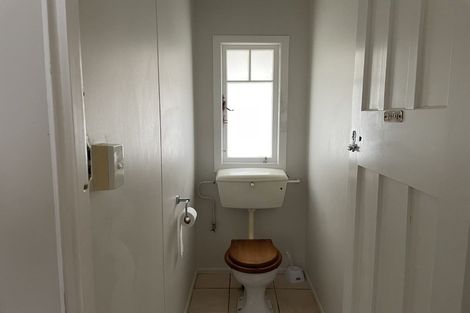 Photo of property in 56 Old Wairoa Road, Papakura, 2110