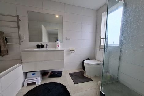 Photo of property in 27c Westgate Drive, Westgate, Auckland, 0614