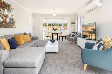 Photo of property in 2/14 Fieldstone Court, Northpark, Auckland, 2013