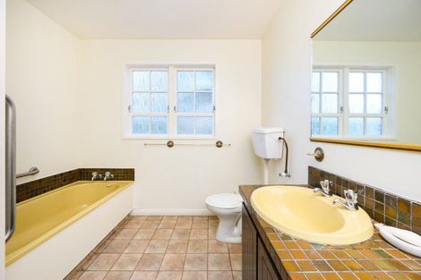 Photo of property in 31 Redwood Grove, Hokowhitu, Palmerston North, 4410