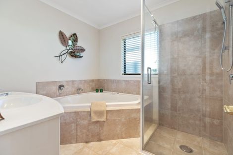 Photo of property in 96 Beaumaris Boulevard, Bethlehem, Tauranga, 3110