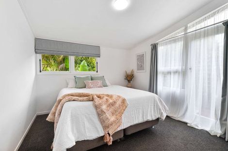 Photo of property in 19 Rautawhiri Road, Helensville, 0800