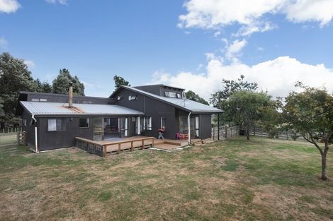 Photo of property in 6 Nixs Road, Apiti, Kimbolton, 4774