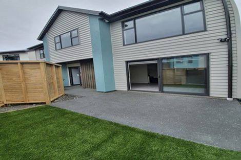 Photo of property in 6d Te Whiti Grove, Waterloo, Lower Hutt, 5011