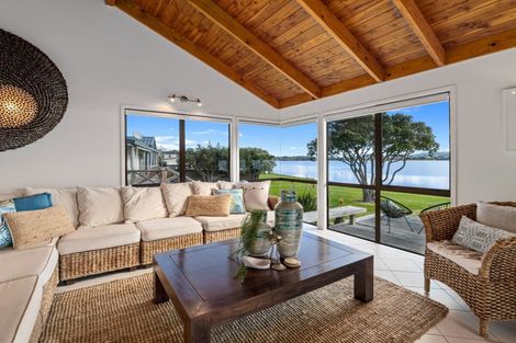 Photo of property in 45 North West Anchorage, Omaha, 0986