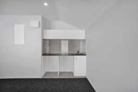 Photo of property in 8a Frederick Place, Whalers Gate, New Plymouth, 4310