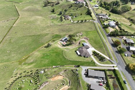 Photo of property in 127 Wallace Road, Temple View, Hamilton, 3289