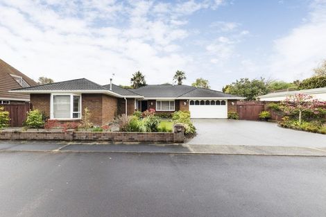 Photo of property in 4 Jensen Court, Hokowhitu, Palmerston North, 4410