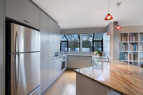 Photo of property in 12 Bay Vista Drive, Red Beach, 0932