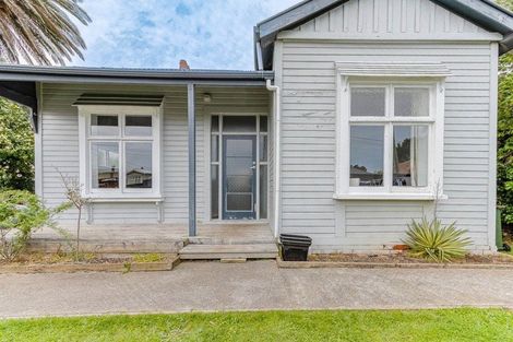 Photo of property in 18 Abbot Street, Gonville, Whanganui, 4501