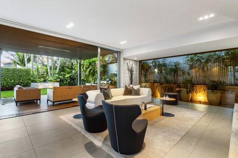 Photo of property in 7 Peel Street, Westmere, Auckland, 1022