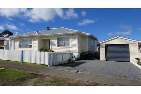 Photo of property in 34 Neumann Street, Kawakawa, 0210
