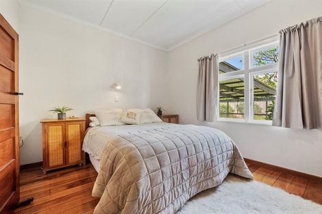 Photo of property in 50 Lee Street, Te Puke, 3119