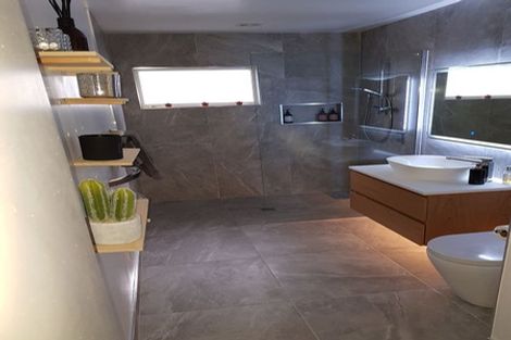 Photo of property in 12 Dallinghoe Crescent, Milford, Auckland, 0620