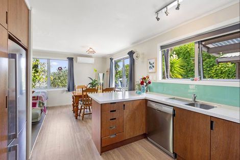 Photo of property in 23b Uenuku Avenue, Raglan, 3225