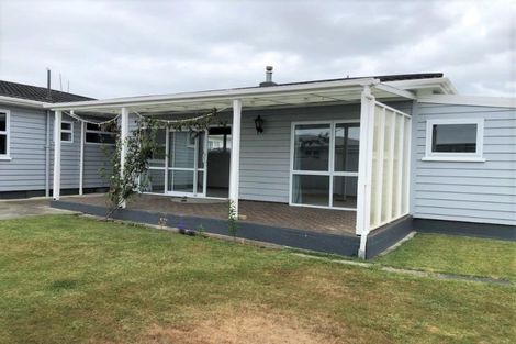 Photo of property in 11 Duke Street, Levin, 5510