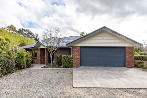 Photo of property in 39 County Heights Drive, Aokautere, Palmerston North, 4471