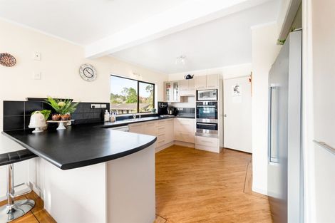 Photo of property in 43 Redwing Street, Browns Bay, Auckland, 0630