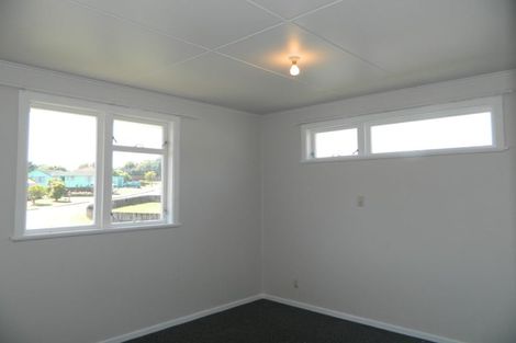 Photo of property in 36 Mahinawa Street, Takapuwahia, Porirua, 5022