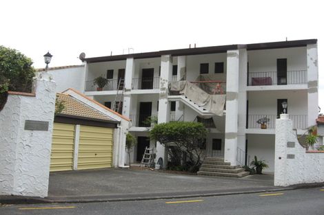 Photo of property in 32/34 Waiwera Place, Waiwera, Orewa, 0994