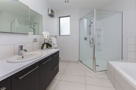 Photo of property in 2a Foxfield Lane, Westmorland, Christchurch, 8025