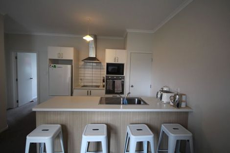 Photo of property in 44 Howe Street, North Dunedin, Dunedin, 9016