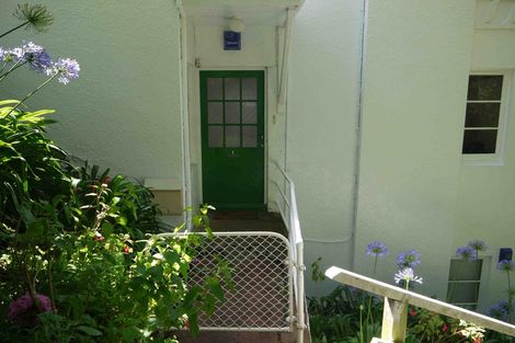 Photo of property in 1/1 San Sebastian Road, Kelburn, Wellington, 6012