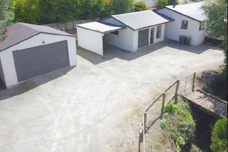 Photo of property in 10 Iona Street, Lawrence, 9532