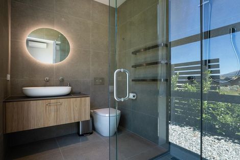 Photo of property in 17 Falconer Rise, Jacks Point, Queenstown, 9371