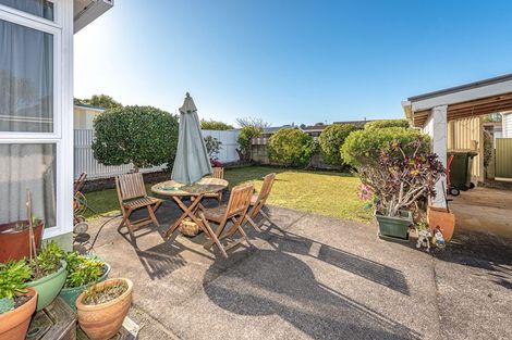 Photo of property in 4 Camellia Avenue, Aramoho, Whanganui, 4500